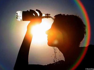 Hot, dry weather likely to persists in most parts during next 24 hours: PMD Hot, dry weather likely to persists in most parts during next 24 hours: PMD