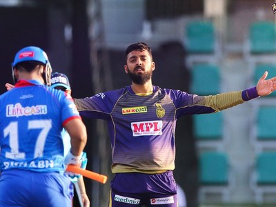 Chakravarthy five-for keeps Kolkata in IPL play-off race