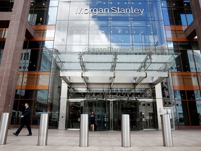 Banks cut Europe's economic growth outlook as lockdown 2.0 starts
