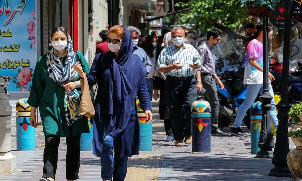 Iran reports record daily COVID-19 cases, announces new curbs