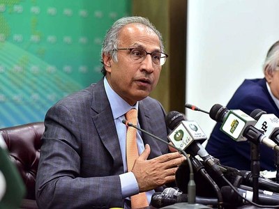 Hafeez expresses confidence on P&P Commission for streamlining basic pay