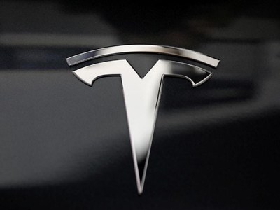 U.S. agency opens probe into 115,000 Tesla vehicles over suspension issue