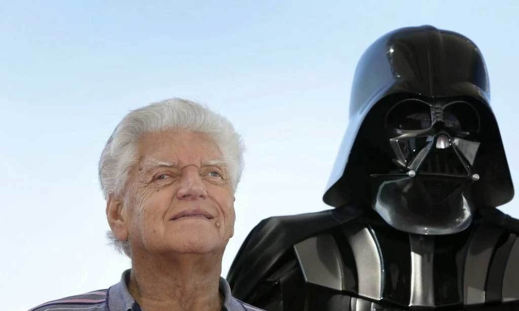 Darth Vader actor Dave Prowse dies