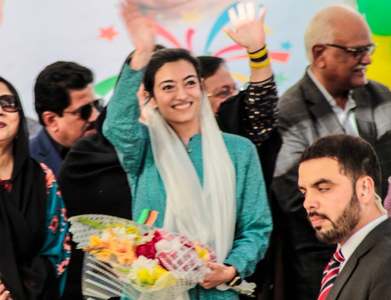 PDM rally in Multan marks Aseefa's debut as politician