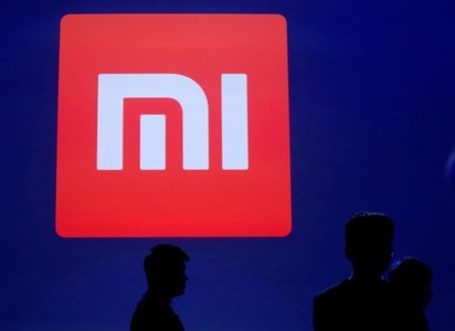 Xiaomi shares slide 7.1% after finalising $3.9 billion in equity deal
