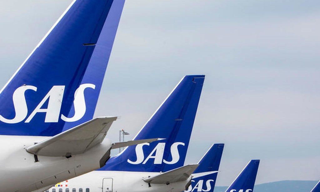 SAS reports big Q4 pretax loss as pandemic slams air travel