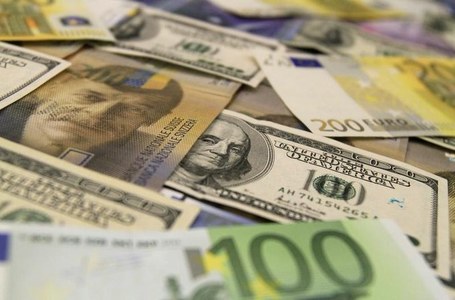 Analysis: Is a post-COVID currency war coming?