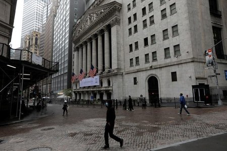 Wall Street hits highs as slowing job growth spurs stimulus bets