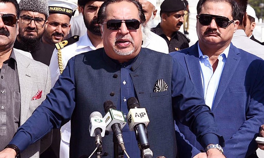 Governor visits Gawadar Port