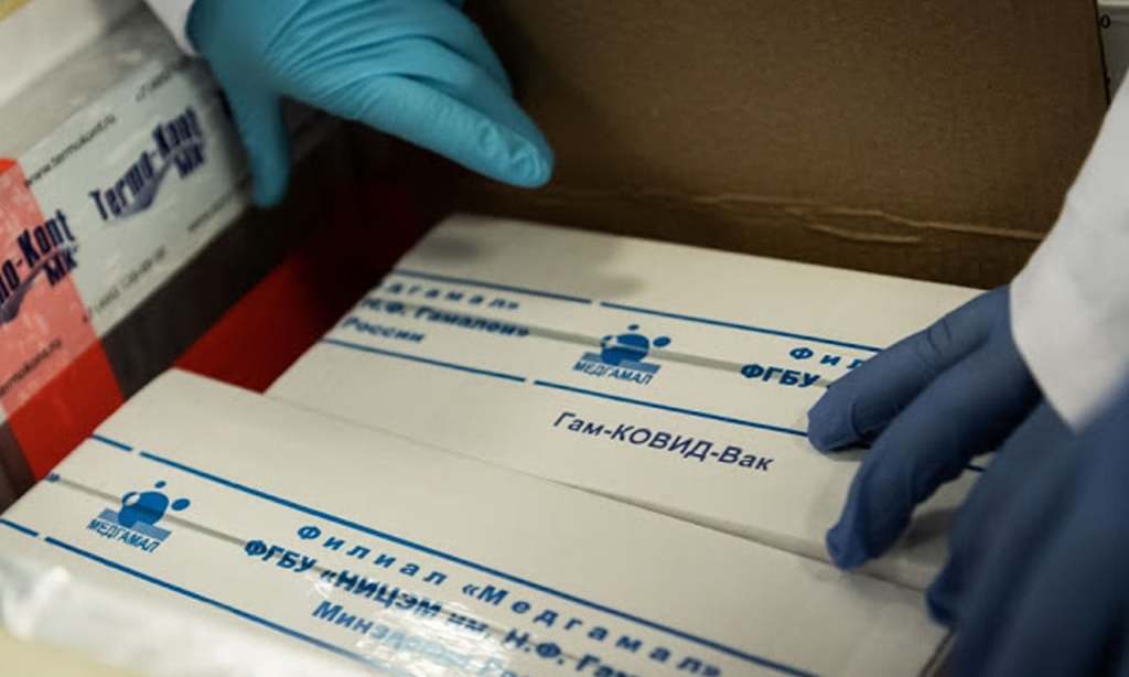Moscow rolls out Sputnik V COVID-19 vaccine to most exposed groups