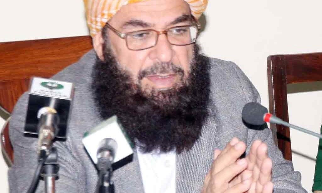 JUI-F leader asks 'powers' to stop supporting 'fake' government