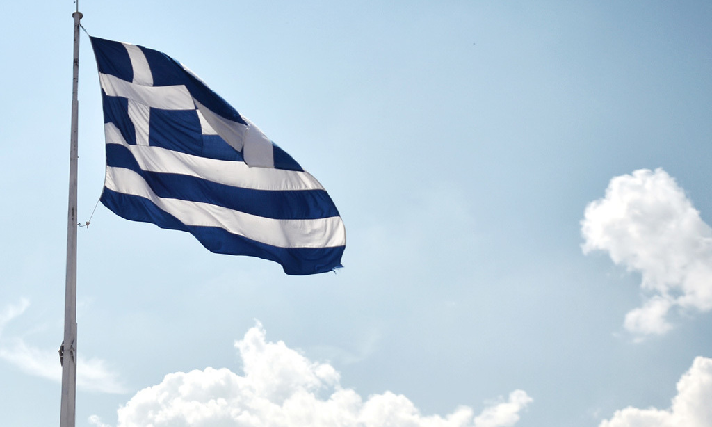 Greece to keep schools, restaurants shut until after Christmas