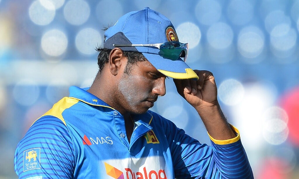 Sri Lanka all-rounder Mathews accepts test bowling days are over