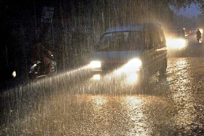 Rains multiply motorists&rsquo; agonies at ram-shackled Kahuta road