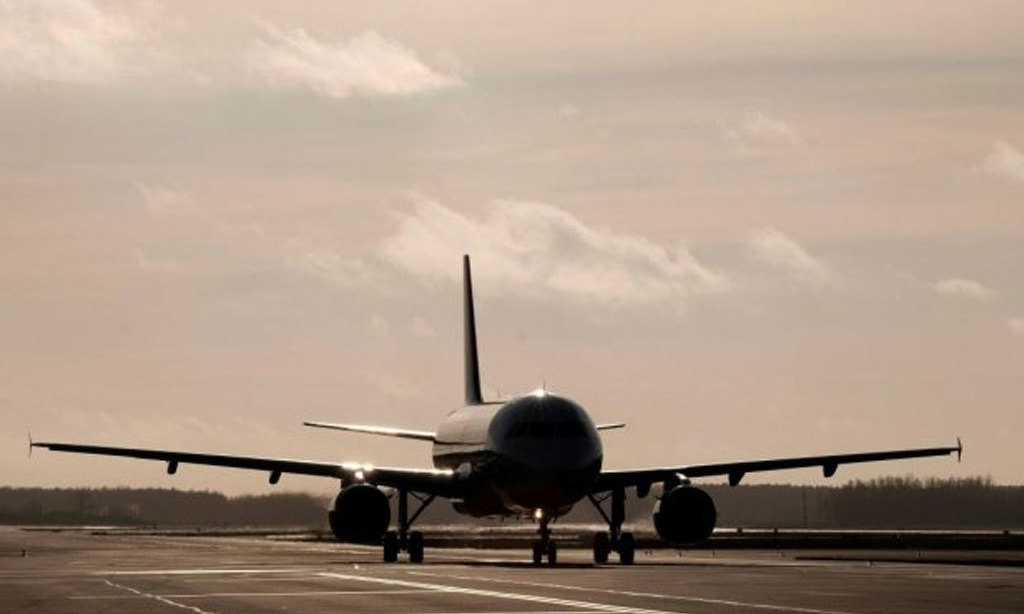 U.S. airline passenger traffic down 62pc in October