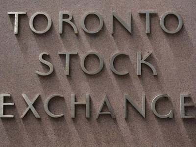 TSX slips after six-day rally