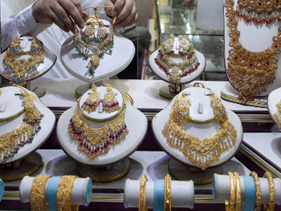 Gold prices increase Rs350 to Rs110,800 per tola