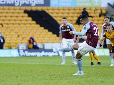Aston Villa sink Wolves with late El Ghazi penalty