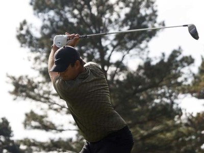 Reed joined by Canter, Fitzpatrick atop Dubai leaderboard