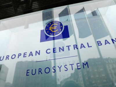 With eye on exchange rate, Panetta says ECB ready to do more