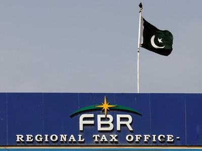 Income tax returns: 800,000 non-filers issued notices