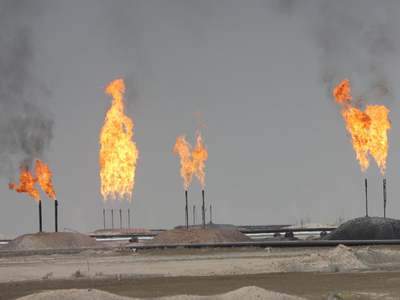 US natgas futures ease on lower demand forecasts