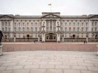 Staff member jailed for Buckingham Palace thefts