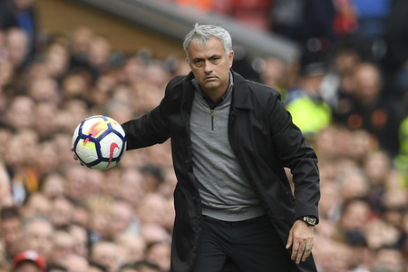 Mourinho says he senses Spurs desire to end trophy drought