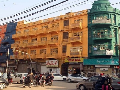 Local govt issues new traffic guidelines for Karachi&rsquo;s Burns Road food street