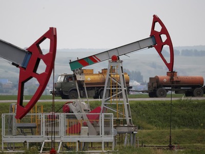 OPEC December oil output rises for sixth month led by Libya: survey