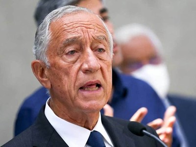 Portuguese president tests negative after a Covid positive