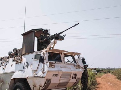 Rebels launch attacks close to C.Africa capital Rebels launch attacks close to C.Africa capital