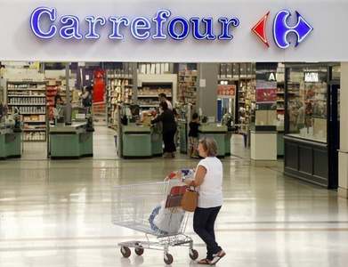 Carrefour shares leap on Couche-Tard merger talks Carrefour shares leap on Couche-Tard merger talks