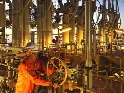 US biofuel industry expects outgoing EPA to grant majority of 2019 refinery waivers US biofuel industry expects outgoing EPA to grant majority of 2019 refinery waivers