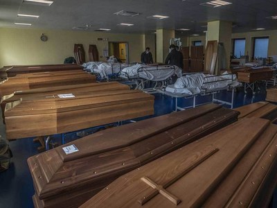 Stacks of coffins: German crematorium struggles in pandemic