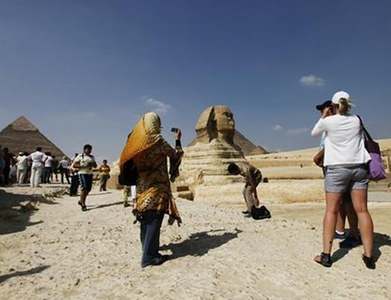 Egypt's buoyant state enterprises leave private sector in the shade Egypt's buoyant state enterprises leave private sector in the shade