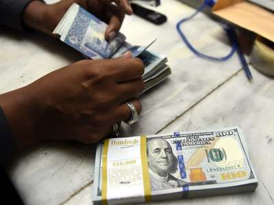 Rupee gains 25 paisas against US dollar