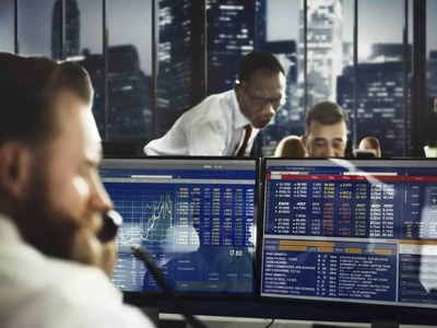 Milan stocks jump 3pc on expectations Draghi to be appointed PM