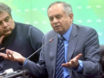 Pak-Uzbekistan agrees to further negotiate on proposed PTA: Razak Dawood Pak-Uzbekistan agrees to further negotiate on proposed PTA: Razak Dawood