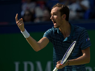 Red-hot Medvedev gallops into Aussie Open on 14-match win streak Red-hot Medvedev gallops into Aussie Open on 14-match win streak
