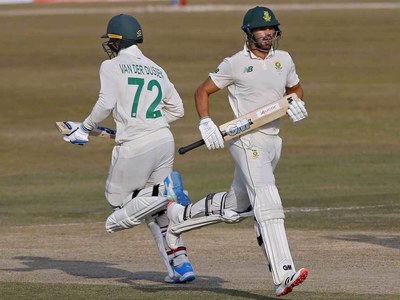 South Africa 127-1 in chase of 370 on day four South Africa 127-1 in chase of 370 on day four