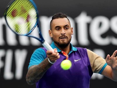 Tweener, tickings-off as 'pretty average' Kyrgios wins Melbourne opener Tweener, tickings-off as 'pretty average' Kyrgios wins Melbourne opener