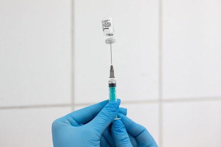 Russian Vaccine Team to Conduct Combined Trial with Chinese Counterparts
