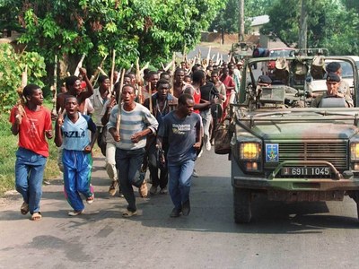 France 'helped Rwanda genocide suspects escape' in 1994