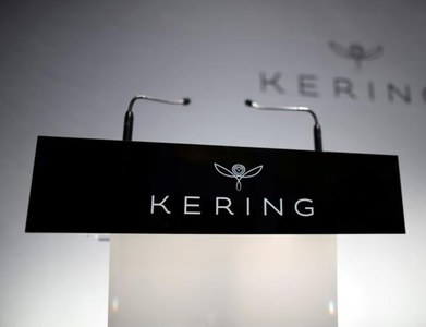 Pinault says Kering is looking at M&A options but focus is on organic growth