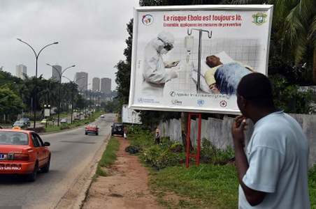 Guinea starts Ebola vaccine campaign as cases emerge