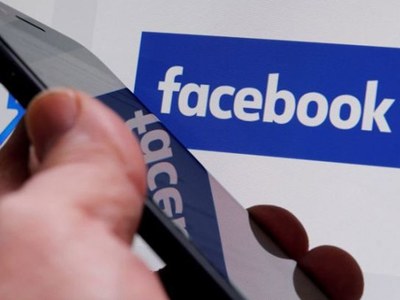 India's Reliance partners with Google, Facebook for digital payment network bid: ET