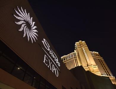 Las Vegas Sands to sell properties for about $6.25bn
