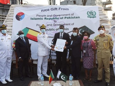 PNS NASR visits Cotonou Port of Benin