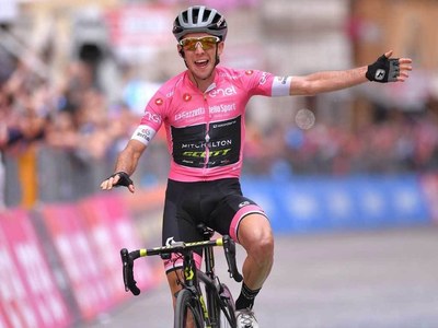 Yates defends Tirreno-Adriatico title against star-studded line-up